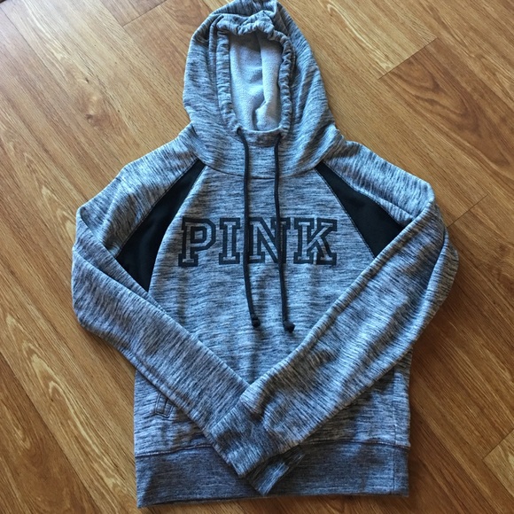 Vs pink cowl