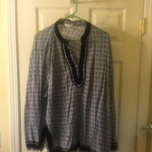 3x tunic. Blues and black. EUC