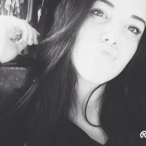 Meet your Posher, Jasmin