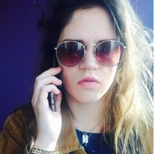 Meet your Posher, Maryclaire