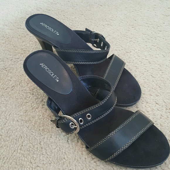 Navy Aresoles