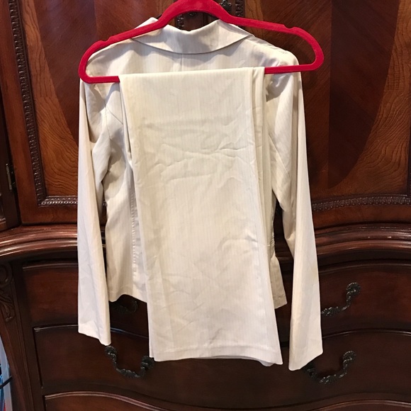 Pinstripe Pant Suit - Small (juniors) - Picture 4 of 4