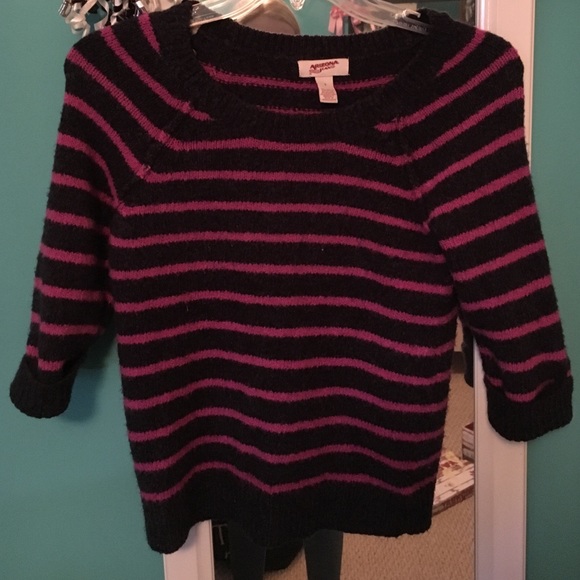 Pink and navy striped sweater - Picture 1 of 3