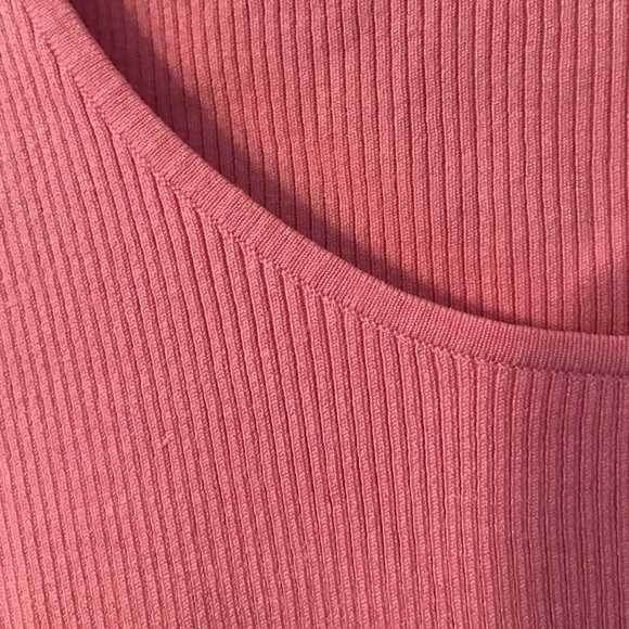 Pink ribbed sweater top - Picture 3 of 4
