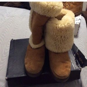 Ladies ugg