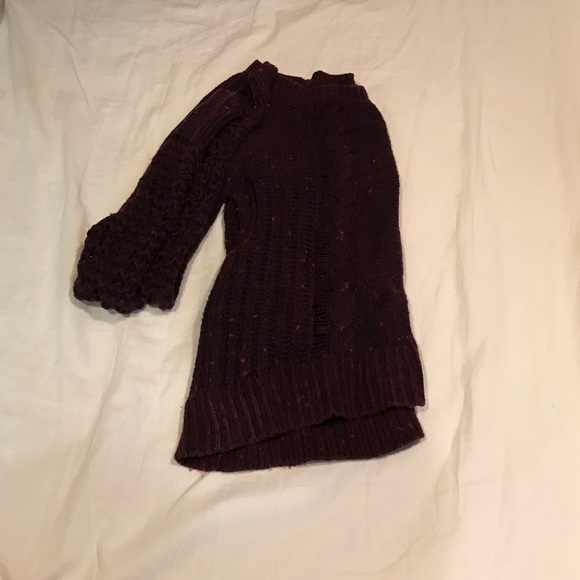 Maroon American Eagle sweater