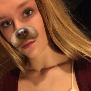 Meet your Posher, Desirae