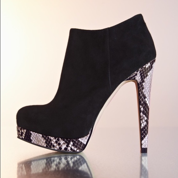 BP Proper Booties! PRICE IS NONNEGOTIABLE - Picture 2 of 4