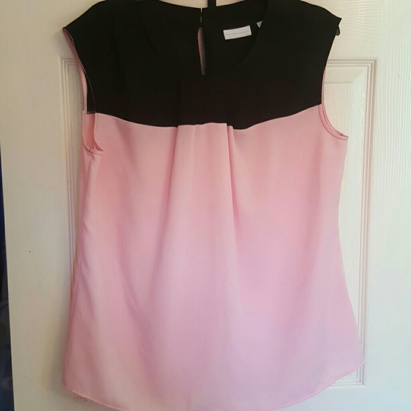 NWOT NY&Co Black and Pink Blouse (L)