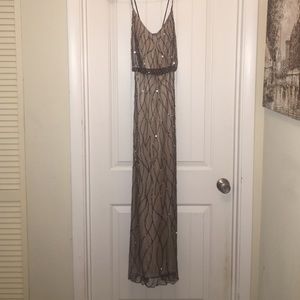 Adrianna Papell beaded long dress 6P