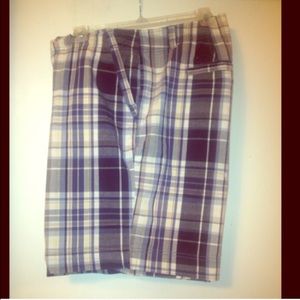 Plus size women's plaid shirt