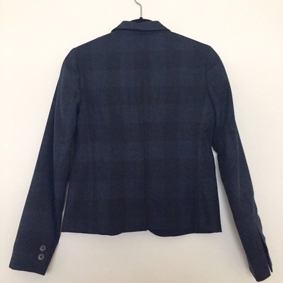 ✨HP✨ Gap Navy Plaid Blazer - Picture 3 of 4