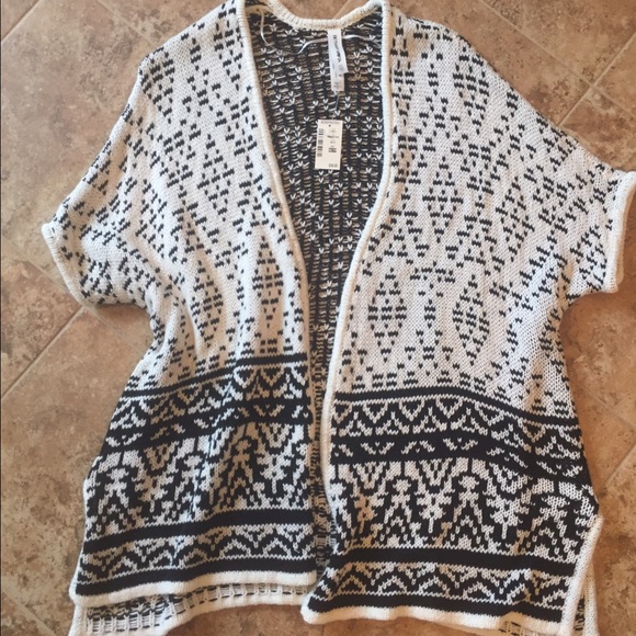 Aeropostale Sweaters - SALE !!!! ❤️Aeropostale Cardigan❤️