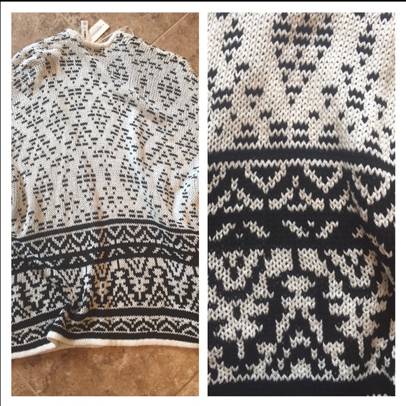 SALE !!!! ❤️Aeropostale Cardigan❤️ - Picture 2 of 4
