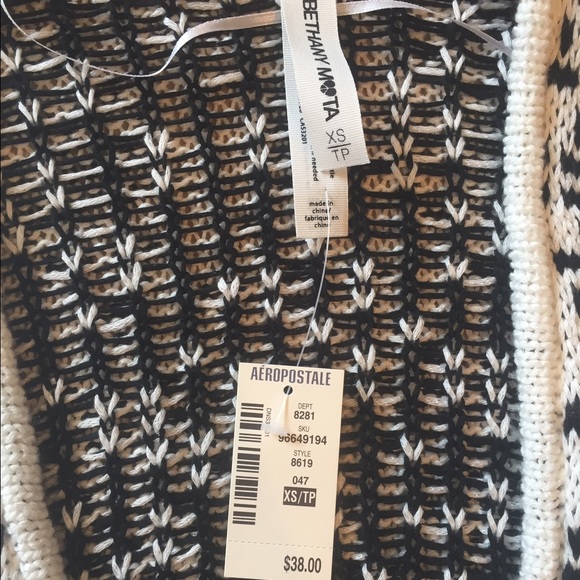 SALE !!!! ❤️Aeropostale Cardigan❤️ - Picture 3 of 4
