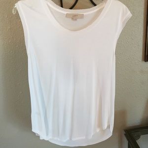 White sleeveless blouse