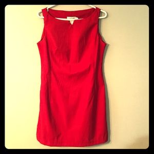 Red short sleeveless dress