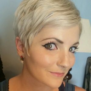 Meet your Posher, Whitney