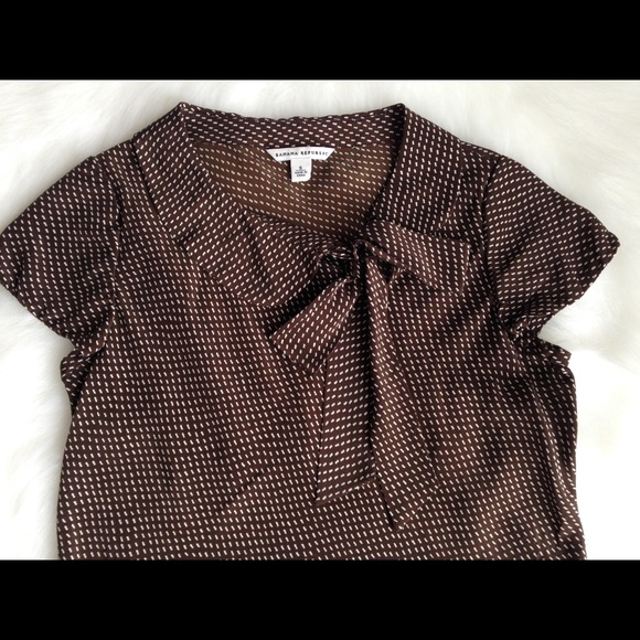 Banana Republic blouse - Picture 3 of 4