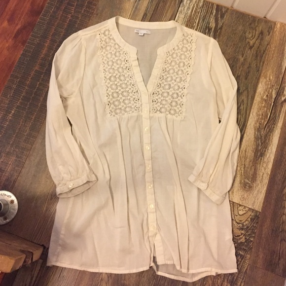 Lace button up cream blouse - Picture 2 of 3