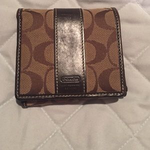 Authentic coach fold wallet