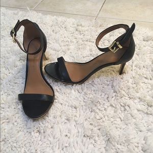 Banana republic sandal heels black size 6.5