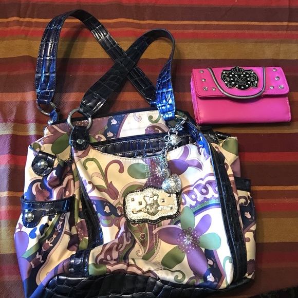 Kathy Van Zeeland purse and wallet