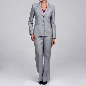 Even Picone Grey Pants Suit
