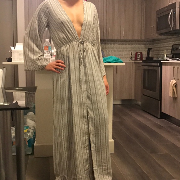 New with tag maxi dress - Picture 4 of 5