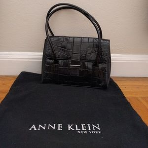 🎉 Host Pick 2/4 🎉 Anne Klein Shoulder Purse
