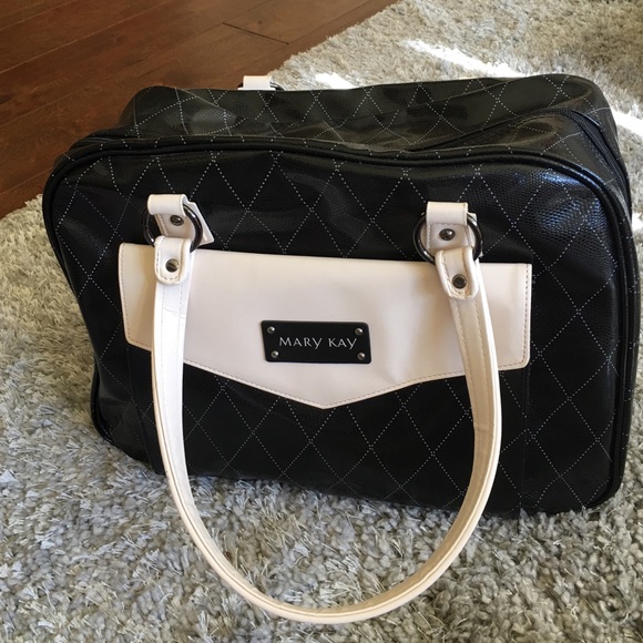 Mary Kay makeup carry all bag (brand new)