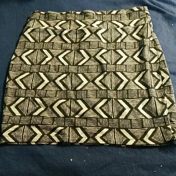 Forever 21 bodycon skirt - Picture 1 of 2