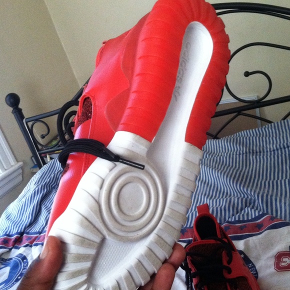 Adidas - Picture 3 of 3