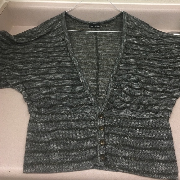 Short sleeve cardigan