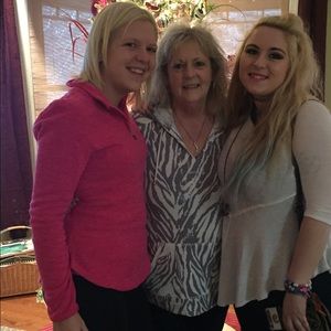 Meet your Posher, Brenda