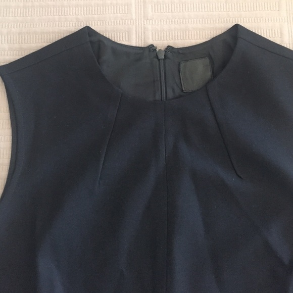 Beautiful GETTING BACK TO SQUARE ONE dress, sz. L. - Picture 3 of 4