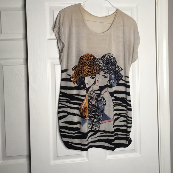 Large t-shirt. - Picture 3 of 3