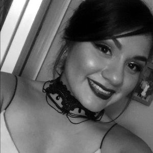 Meet your Posher, Melanie