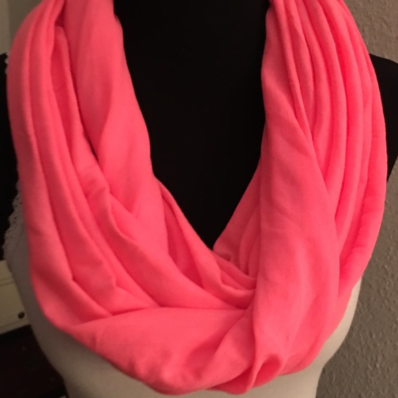 Infinity Scarf - Neon Pink Color - Picture 2 of 2