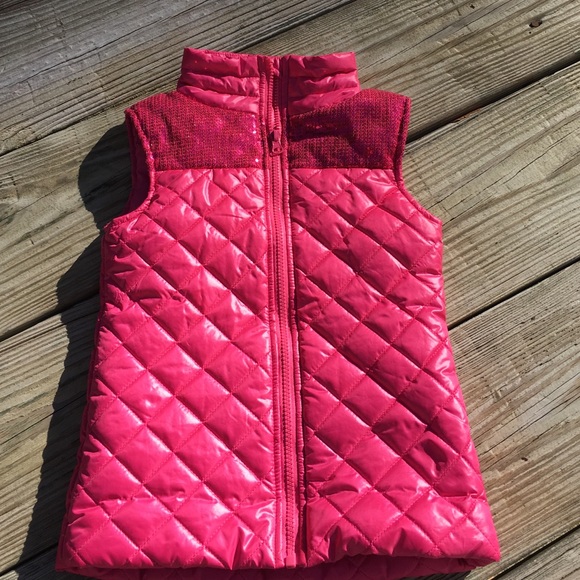 Girls size Small Pink Sparkly Puffer Vest