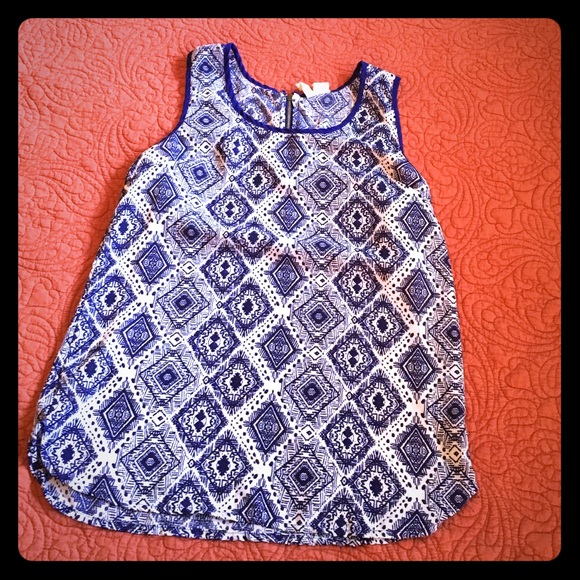 Blue tank top