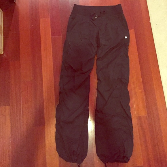 Lululemon Size 6 lined Studio Pant