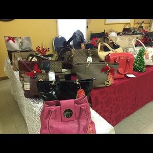Christmas market Purse booth