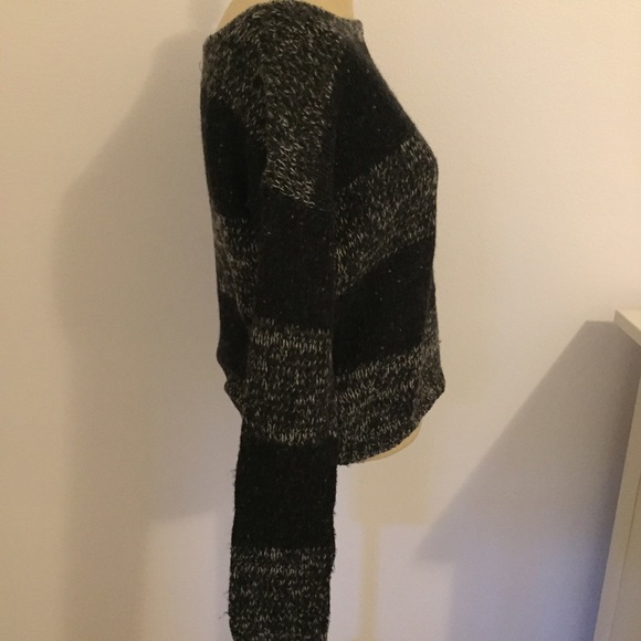 LOFT pullover sweater - Picture 2 of 3