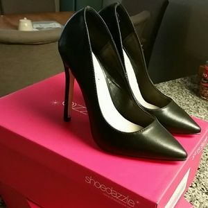Black Shoedazzle Heels