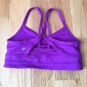 Lululemon sports bra!