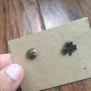 one lucky pair........of earrings!