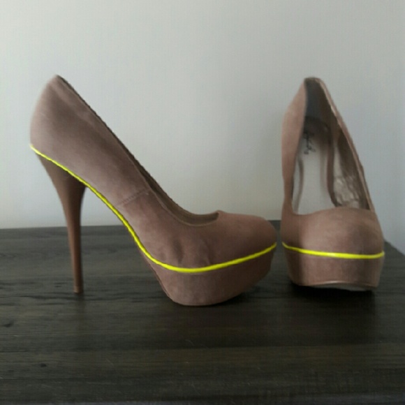 Platform shoes