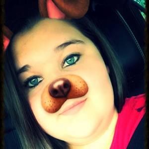 Meet your Posher, Kendra