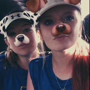 Meet your Posher, Kenzie